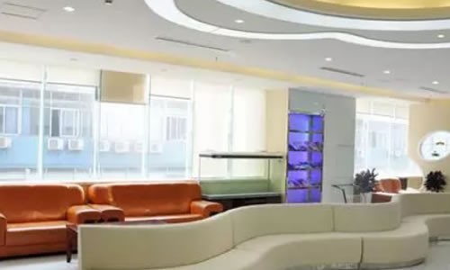 深圳拜博口腔门诊部深圳拜博--等候区