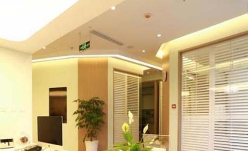 成都高新卫齿口腔门诊部