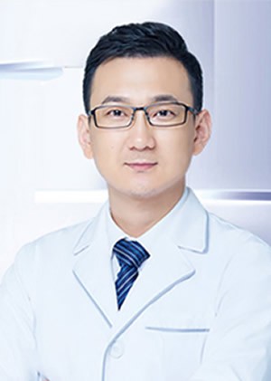 任斌